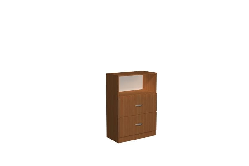 823